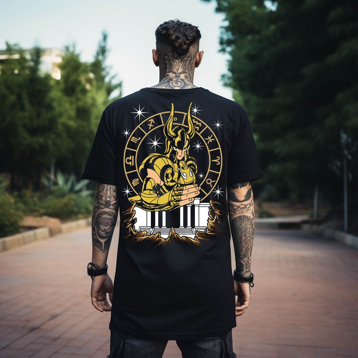 Camiseta Oversize Dorada Shura de Capricornio – El Filo de Excalibur Caballeros Del Zodiaco