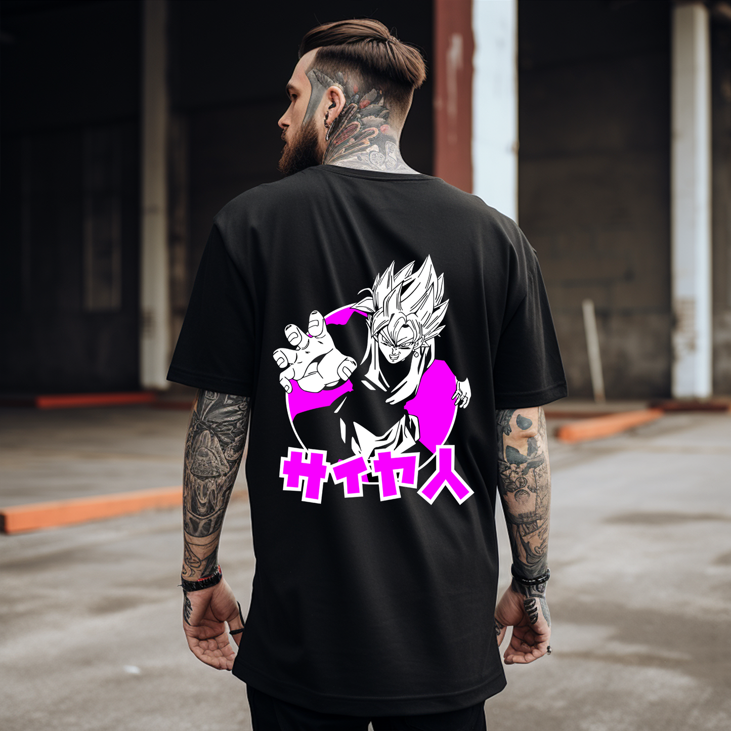 Camiseta Oversize Goku - La energía del Super Saiyan en tu estilo