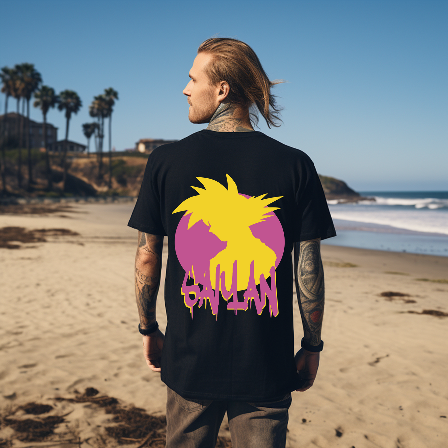 Camiseta Oversize Goku Retro - Lleva la energía Saiyan con estilo vintage