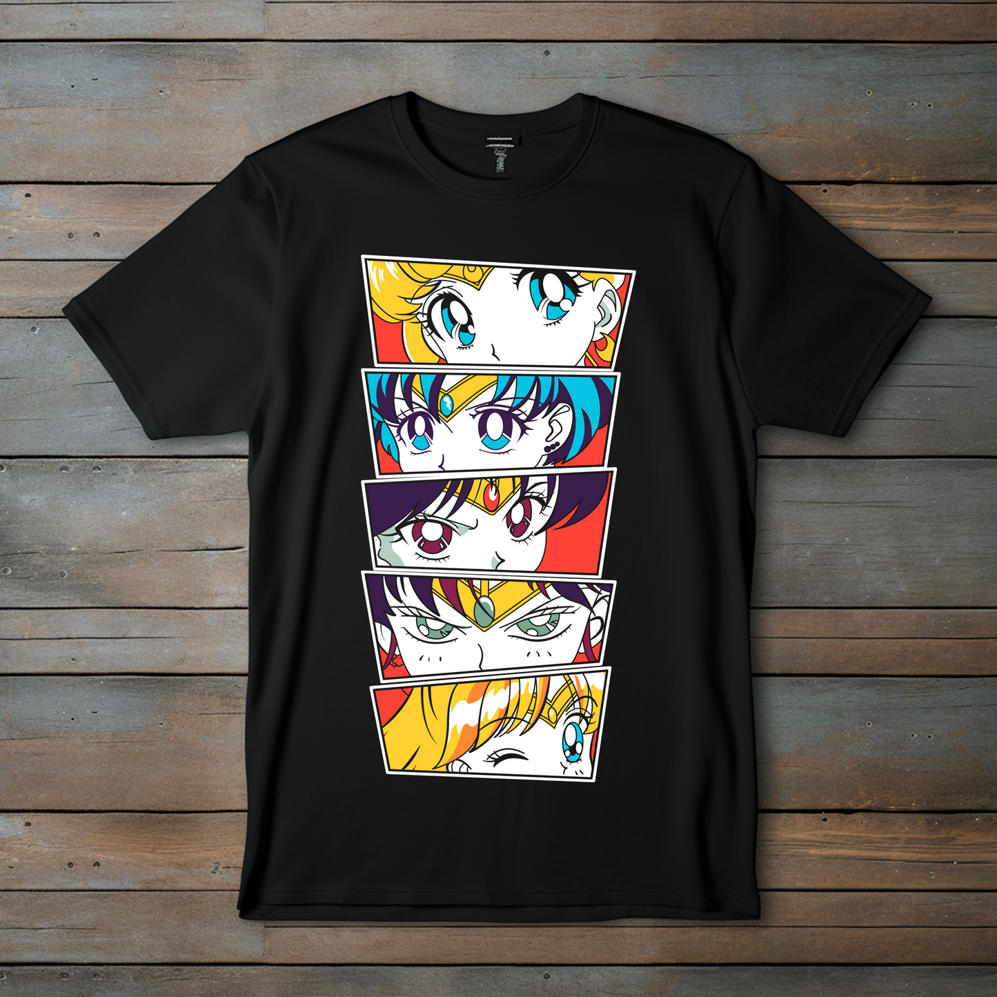 Camiseta Miradas Sailor Scouts – Fuerza y Estilo en Cada Detalle
