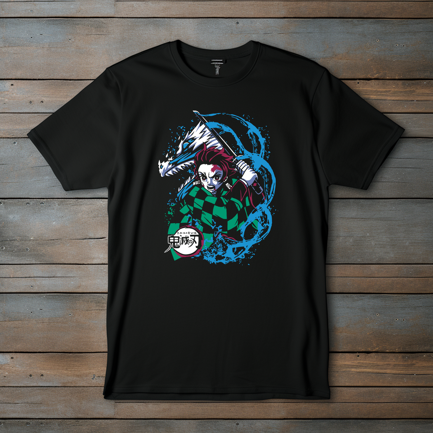 Camiseta Anime "Demon Slayer" – Tanjiro en Acción con Técnica de Agua