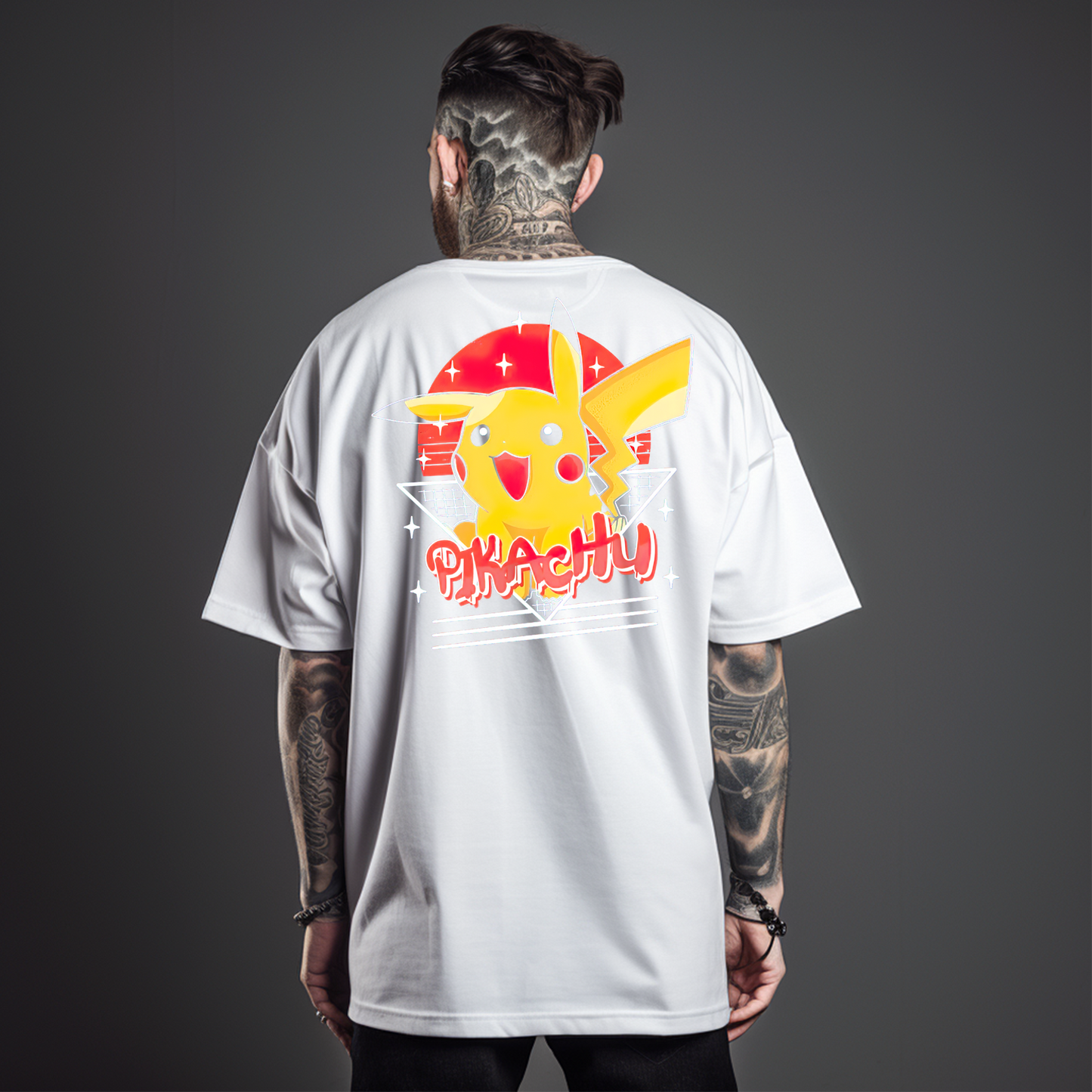 Camiseta Oversize - Pikachu Retro Neon: Estilo eléctrico con un toque vintage